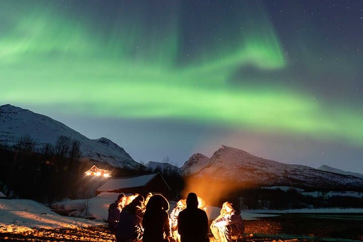 Tromsø: Small Group | Northern Lights Chase + All-Inclusive photo 27
