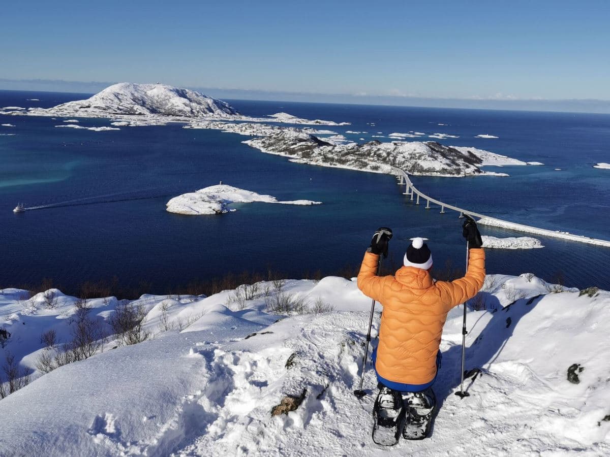 Daytime Snowshoe Hiking Experience at Sommarøy photo 3