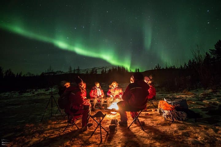 Tromsø: Small Group | Northern Lights Chase + All-Inclusive photo 12