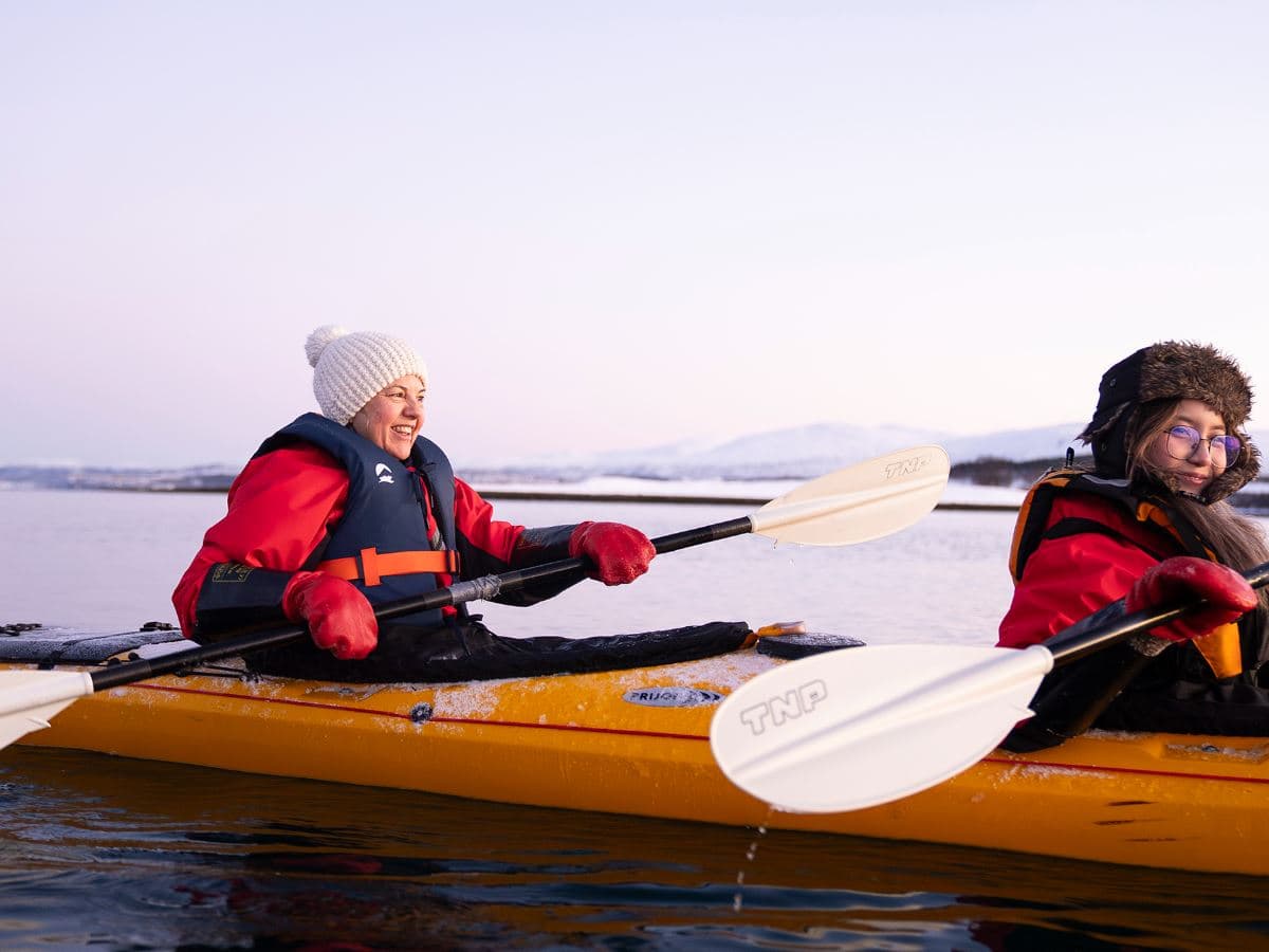 Easy-going Guided Winter Sea Kayaking Tour - Including transfer from Tromsø