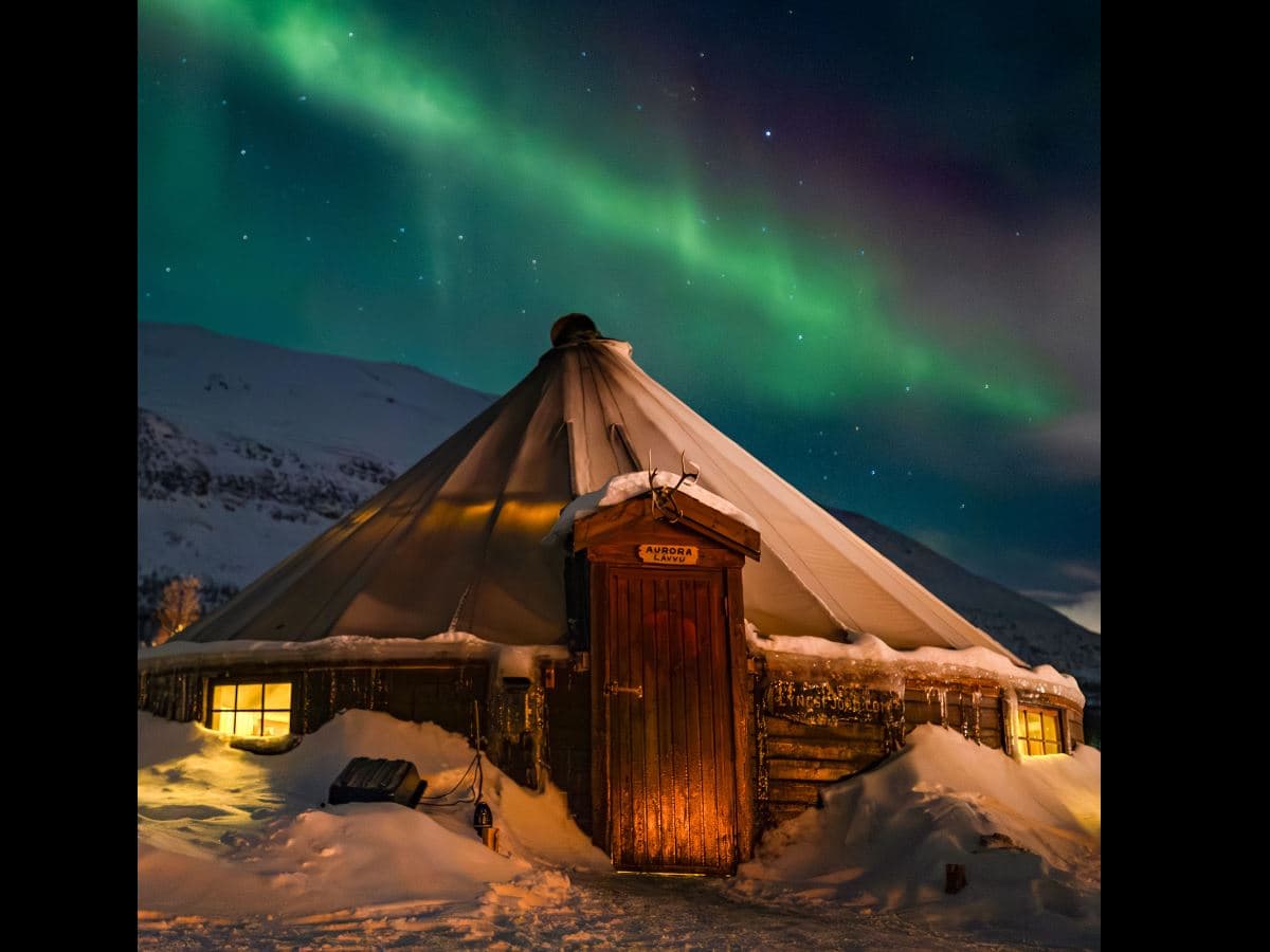 Wilderness Aurora Experience at Camp Tamok 