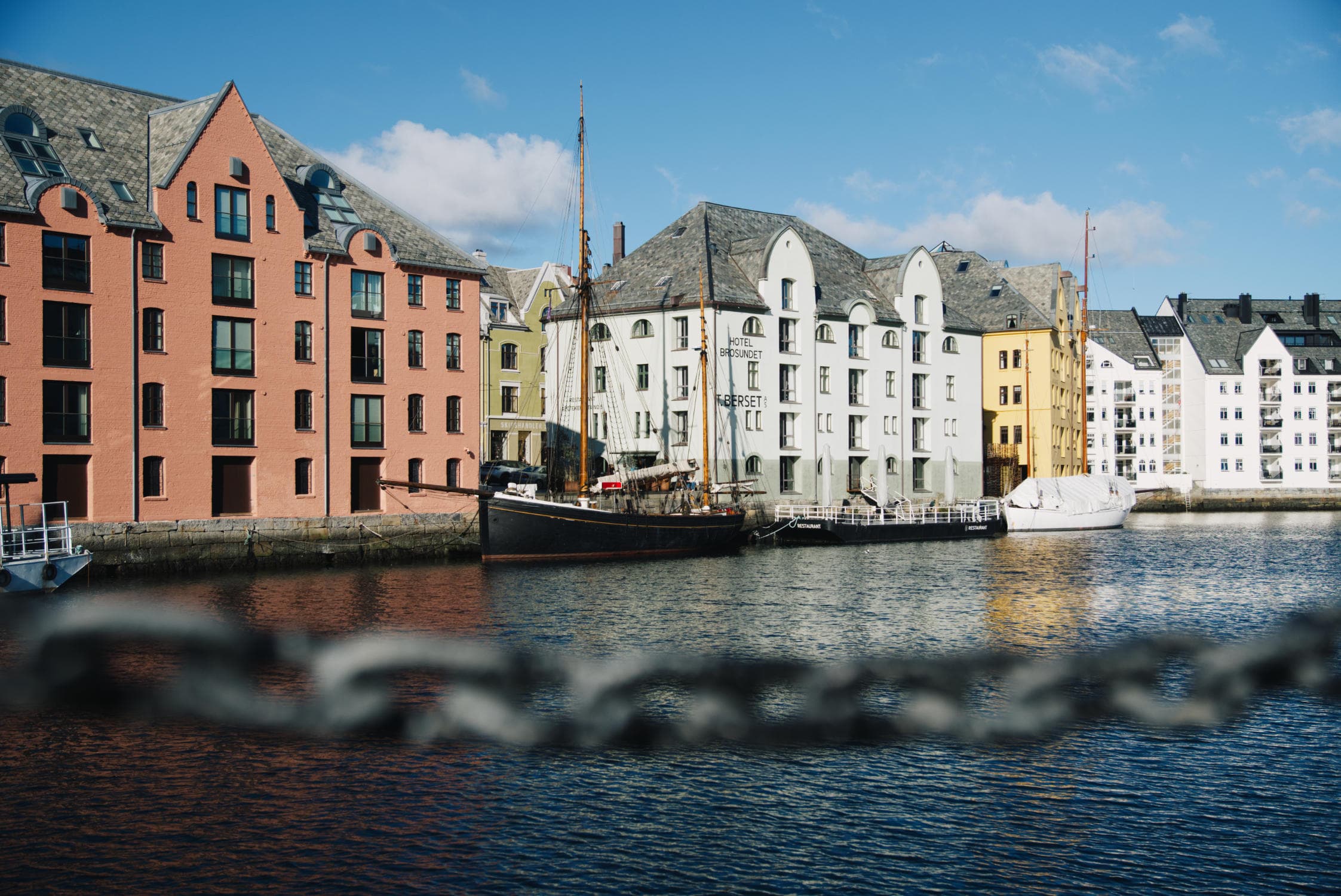 Small-group Walking Tour in Ålesund: Art Nouveau, Sea Views & Insider Tips photo 11