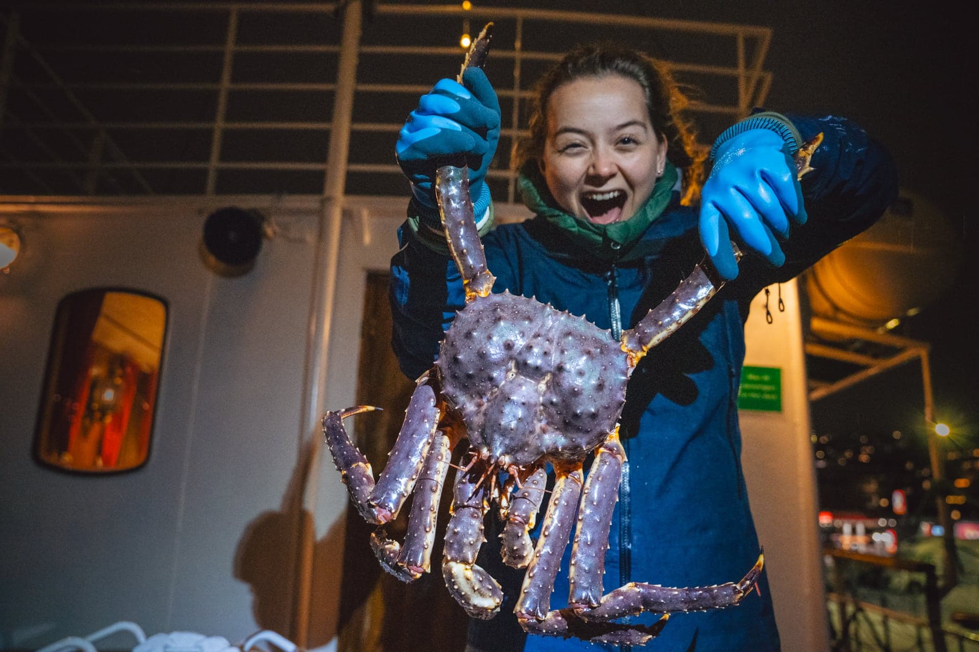 King Crab cruise with self caught lunch aboard comfortable expedition cruiser photo 2