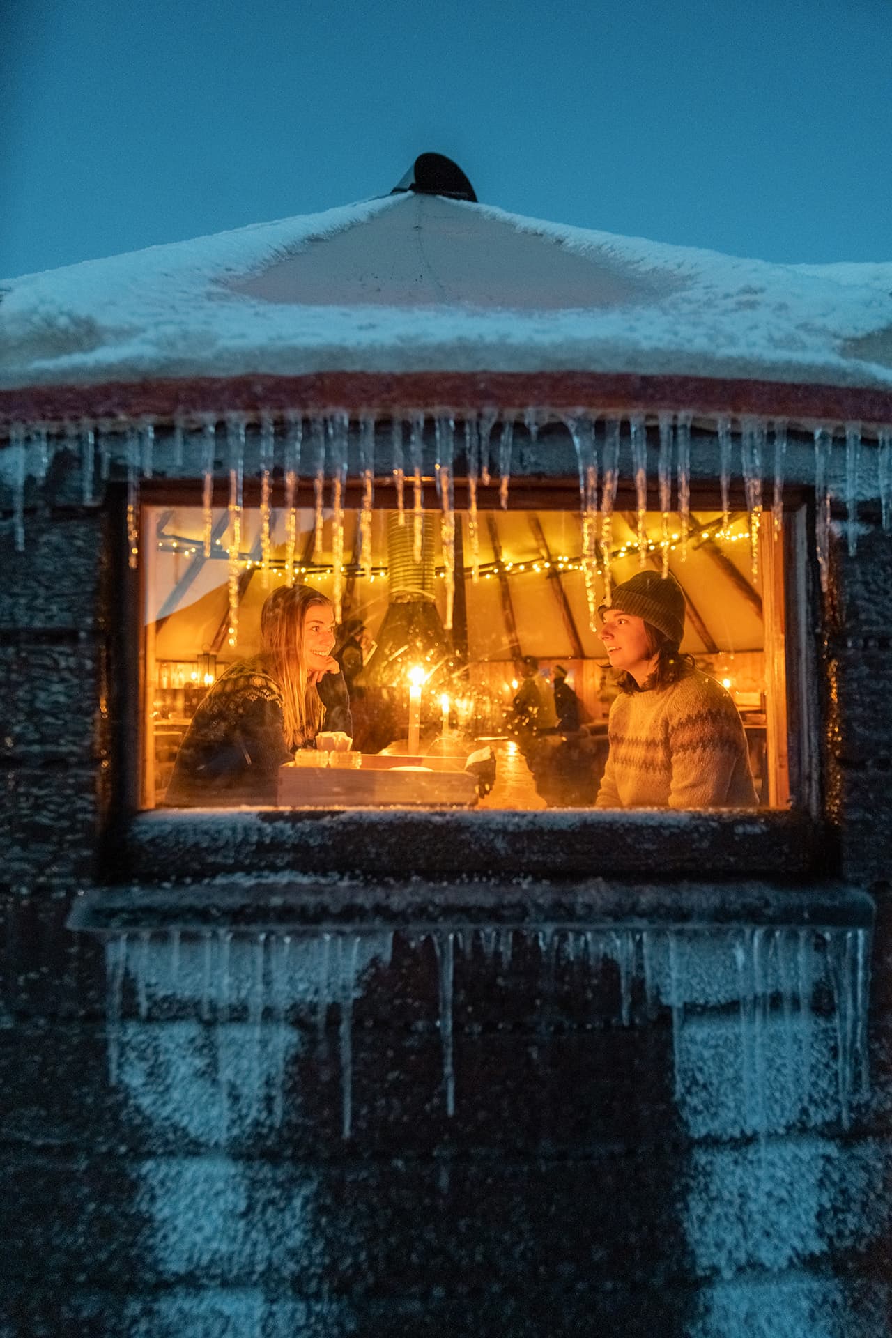Tromsø: Arctic All-in-One Night: Dog Sledding, Snowmobiling & Northern Lights at Camp Tamok photo 2