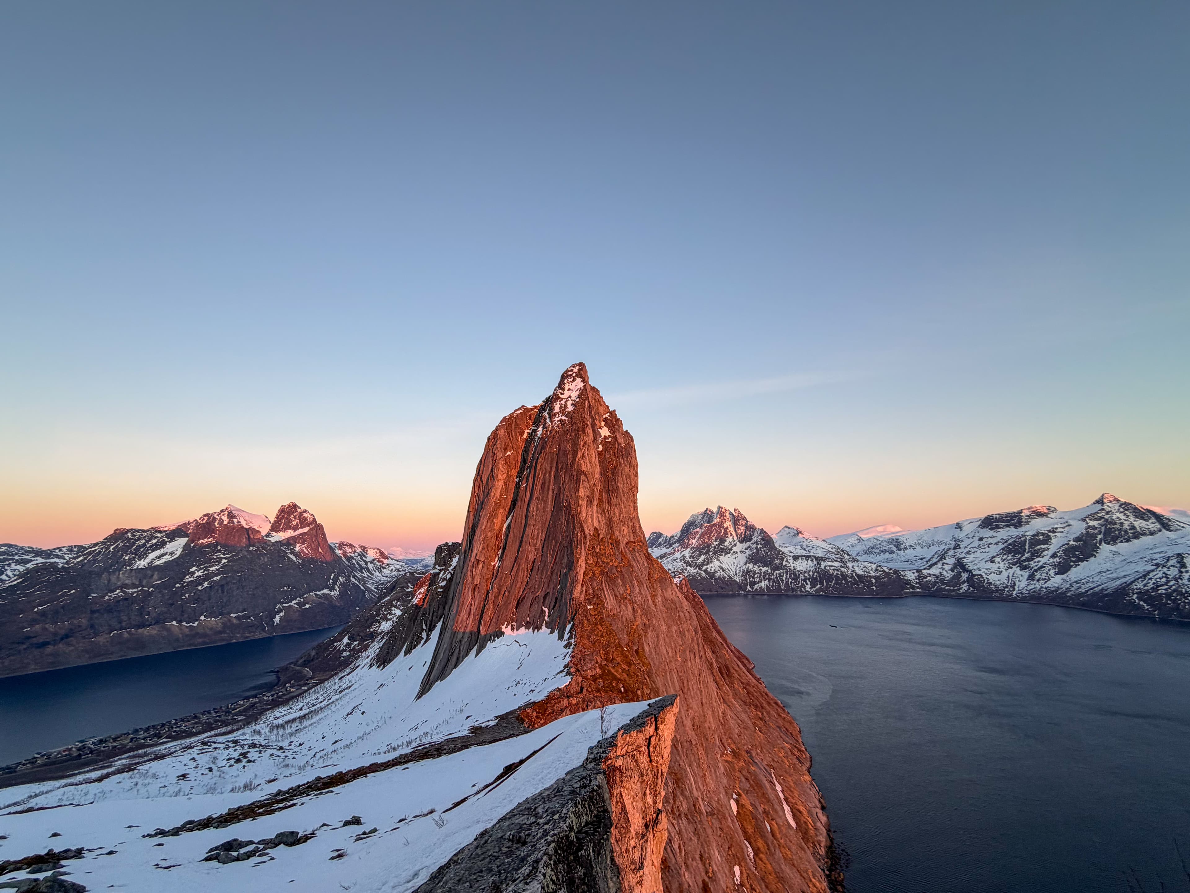 From Tromsø: Famous Senja Hike to Hesten with Segla Views photo 4