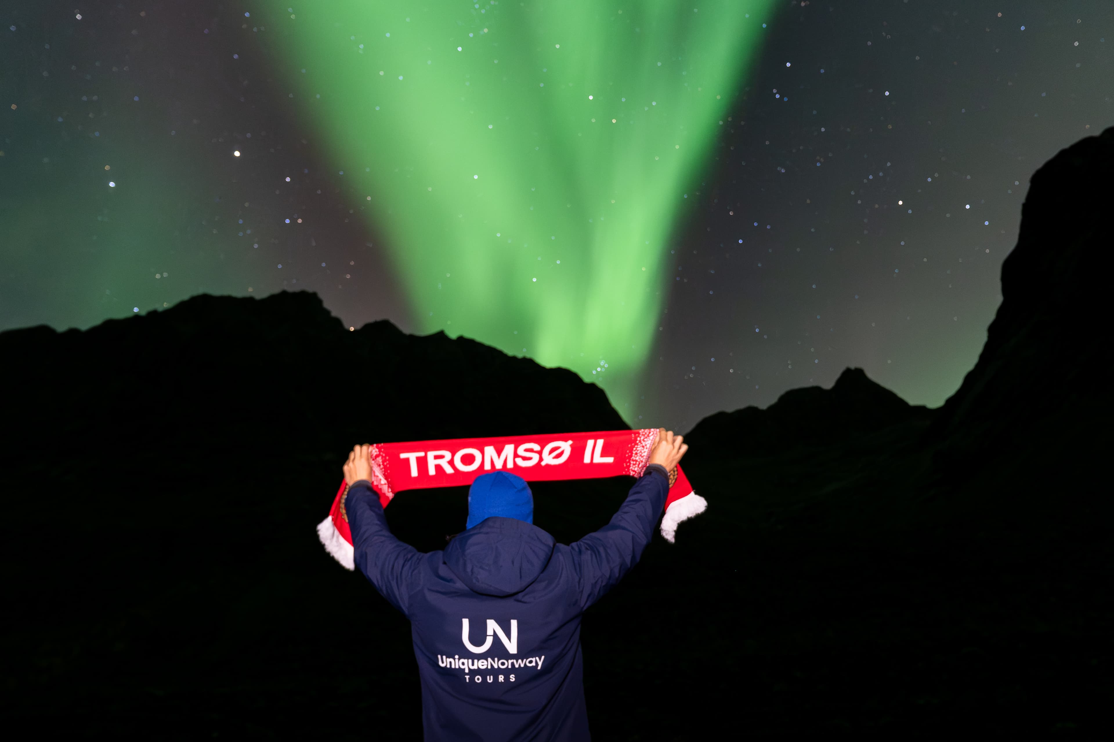 Tromsø: PRIVATE Northern Lights Chase with proffesional photos photo 4