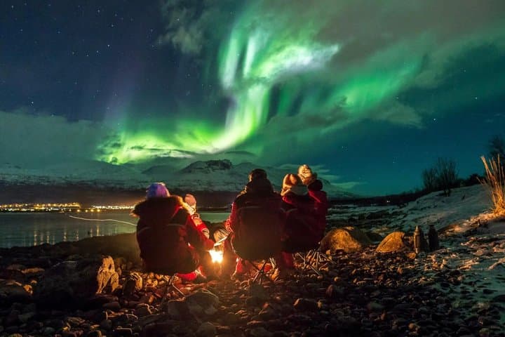 Tromsø: Small Group | Northern Lights Chase + All-Inclusive photo 11