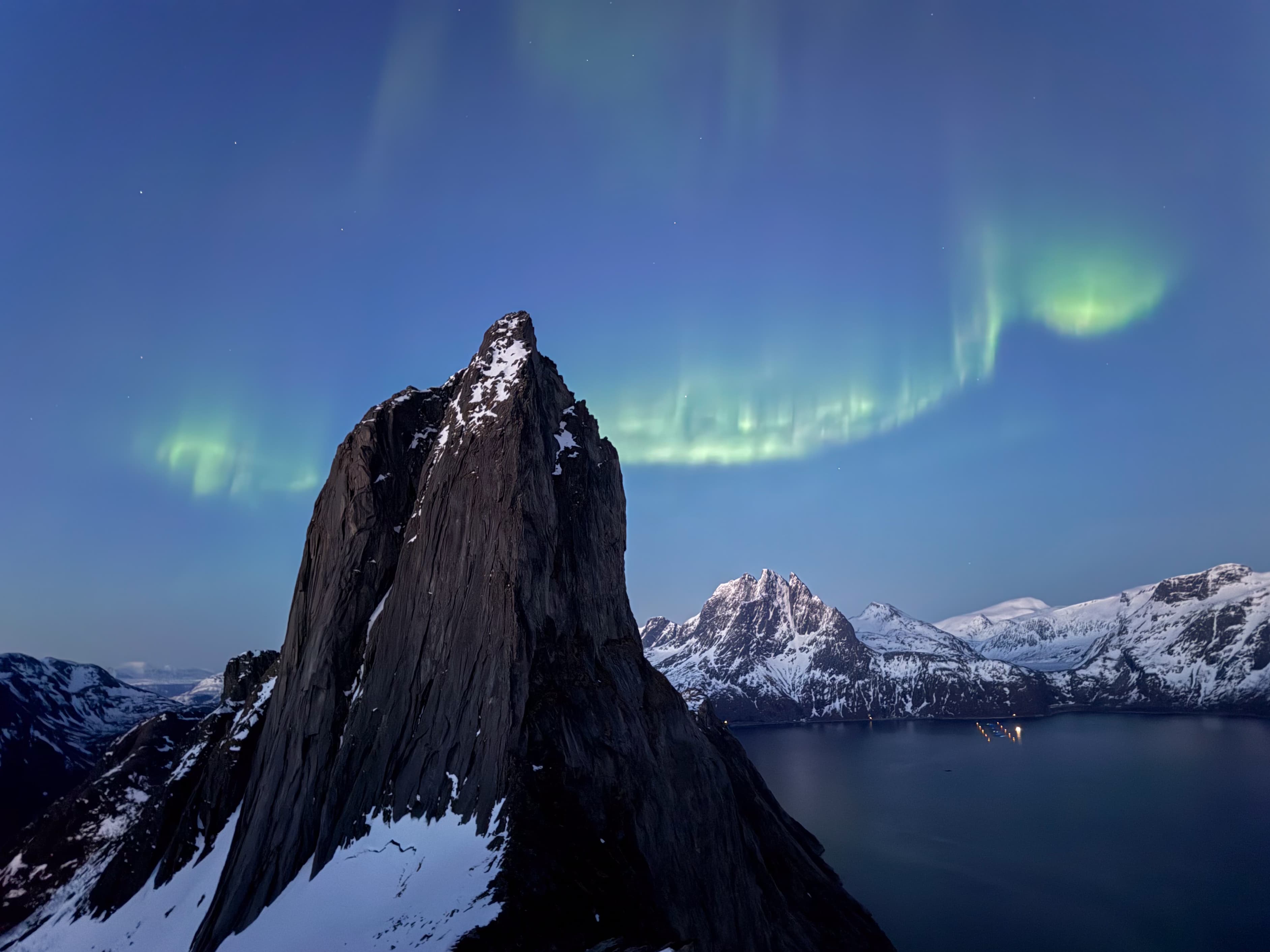 From Tromsø: Famous Senja Hike to Hesten with Segla Views photo 10