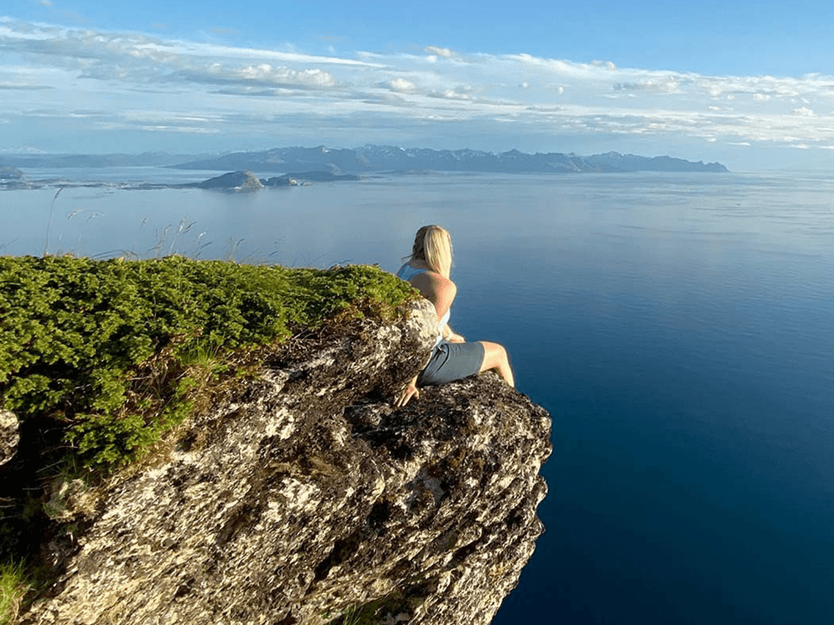 Summit tour to the island of Håja at Sommarøy