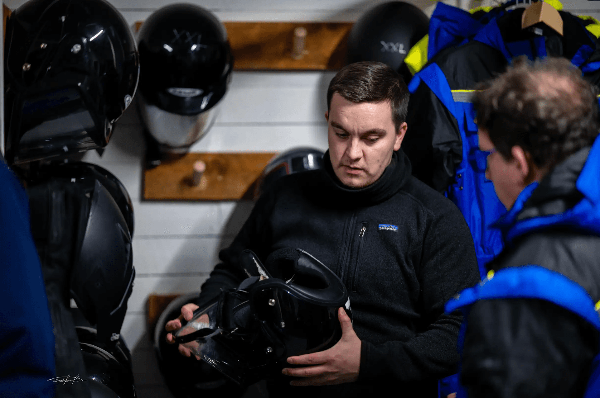 Tromsø: Local Snowmobile Experience photo 16