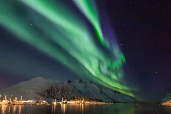 Tromso: Private Northern Lights Tour - Aurora Guarantee photo 3