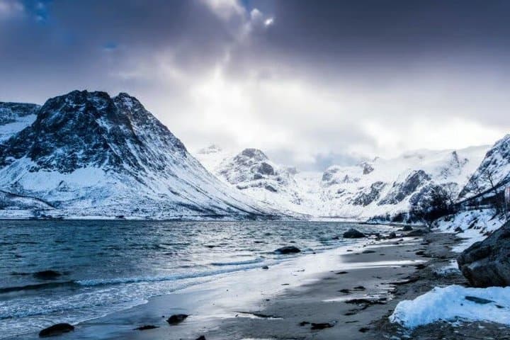 Tromsø: Arctic Fjord Trip to Sommarøy with Scenic Picnic photo 17