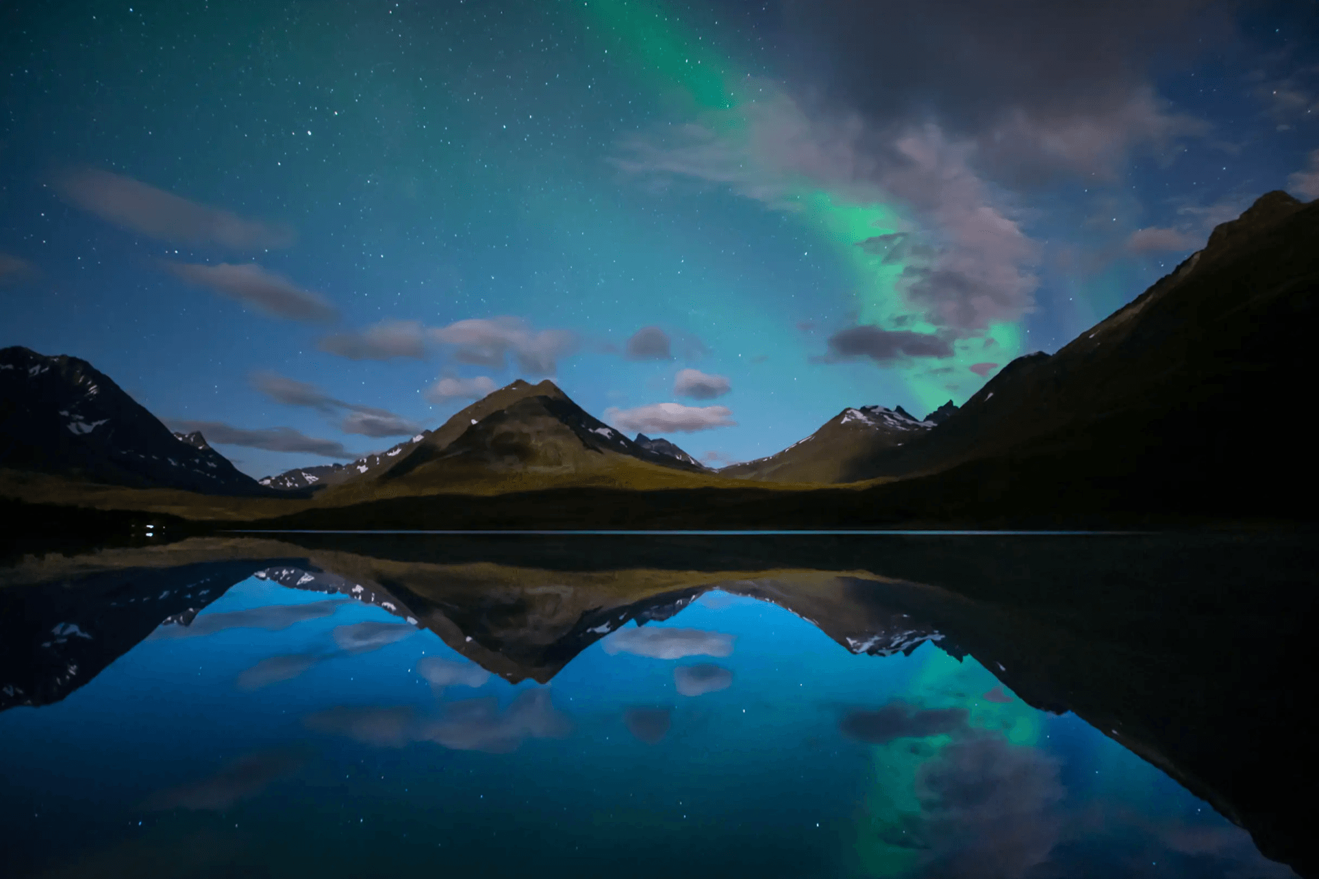 Tromsø: Chasing the Aurora – We Go Where The Lights Appear photo 8