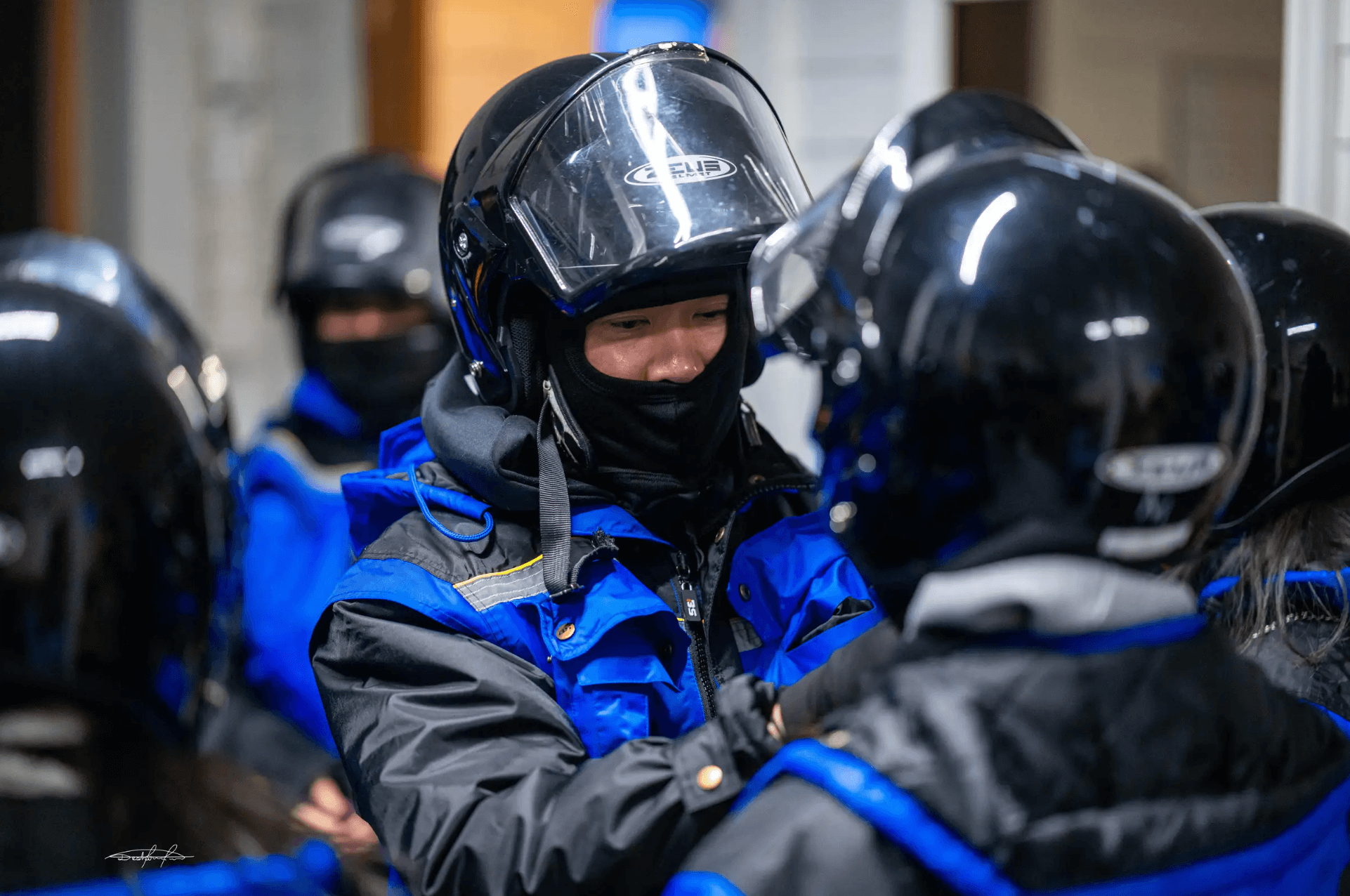 Tromsø: Local Snowmobile Experience photo 15