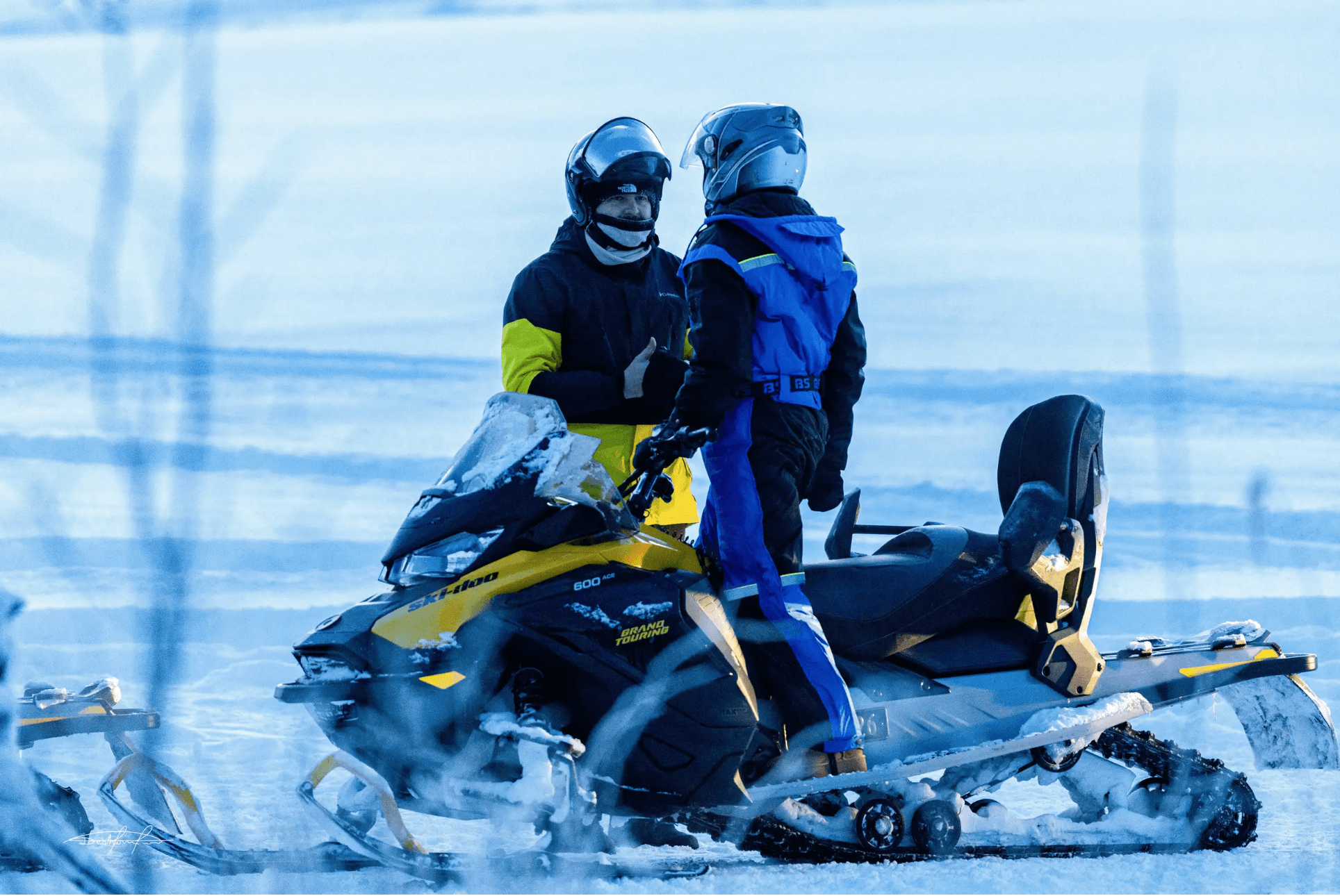 Tromsø: Local Snowmobile Experience photo 17