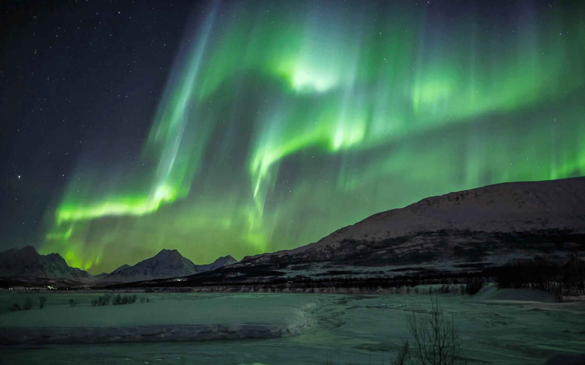 Tromsø: Chasing the Aurora – We Go Where The Lights Appear photo 22