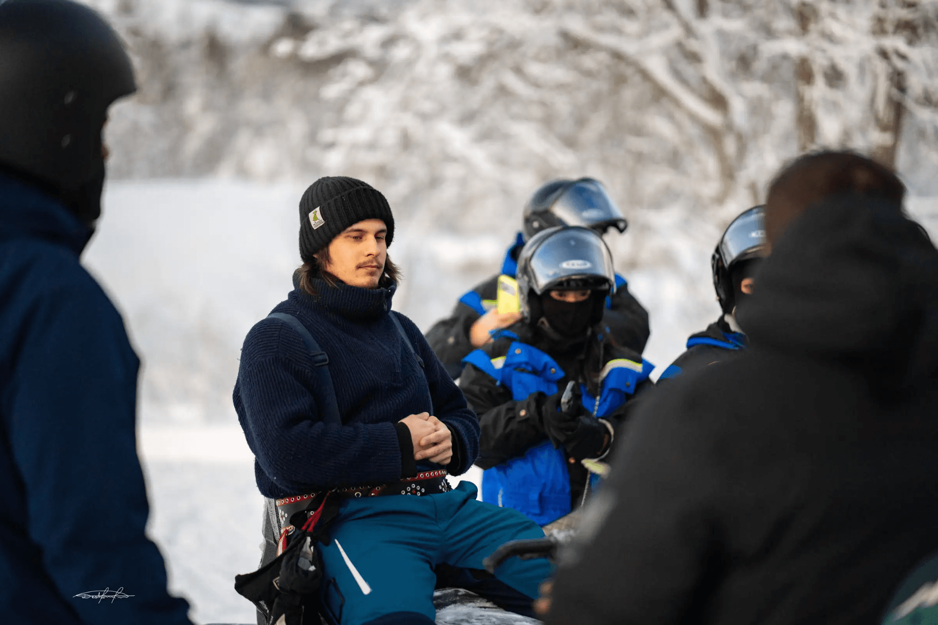 Tromsø: Local Snowmobile Experience photo 13