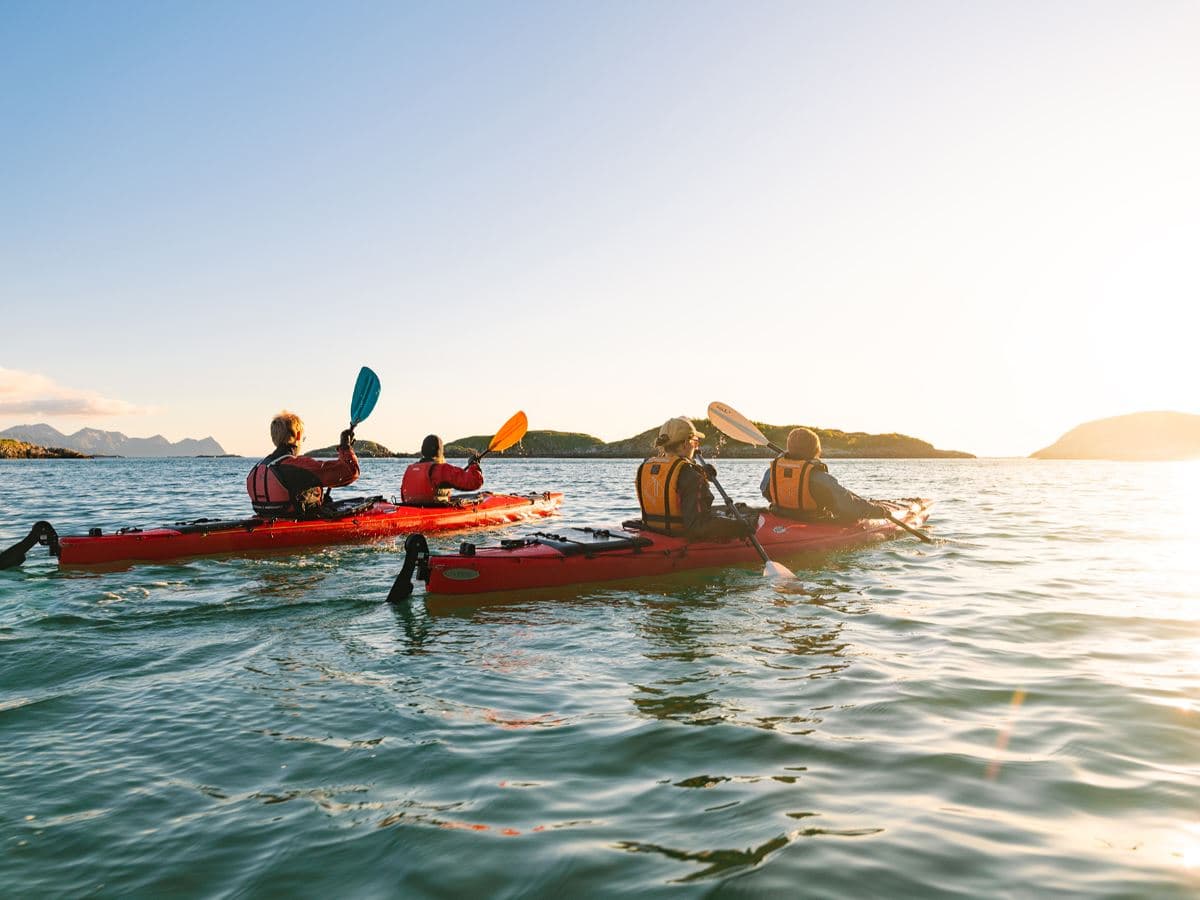 Guided Sea Kayaking Autumn Tour at Sommarøy - Including Transfer from Tromsø photo 3