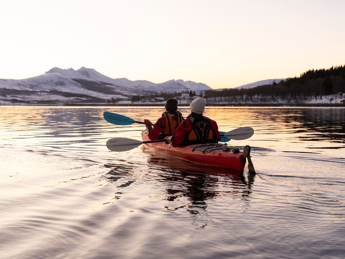 Guided Winter Sea Kayaking from Tromsø photo 4
