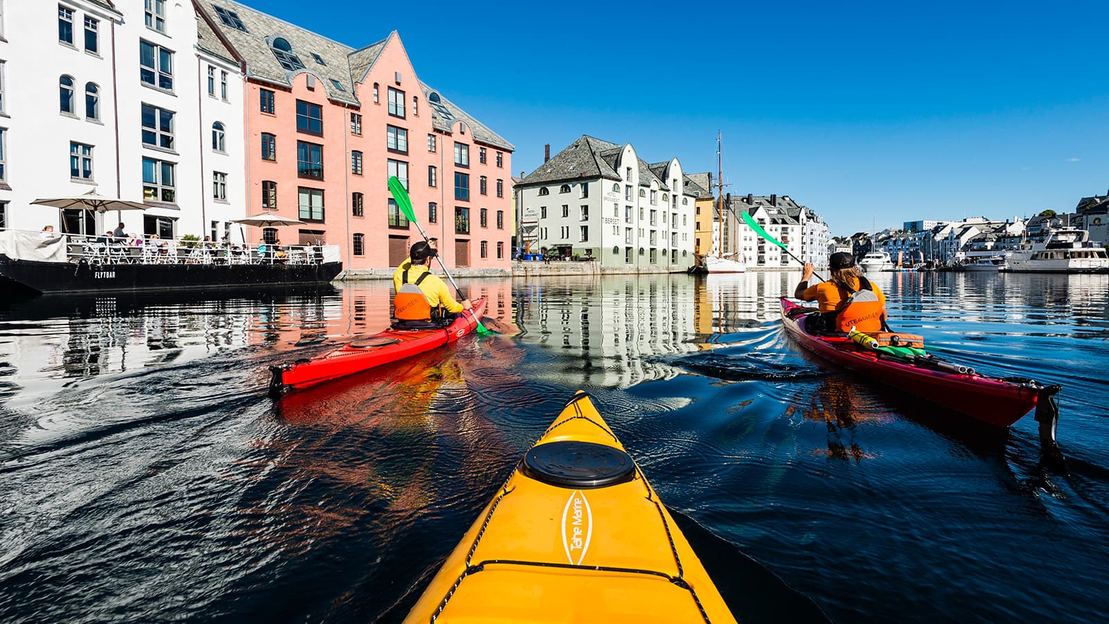 Classic kayak tour in Ålesund
