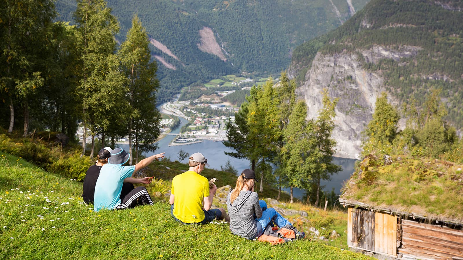Kajakk og fjelltur i Valldal