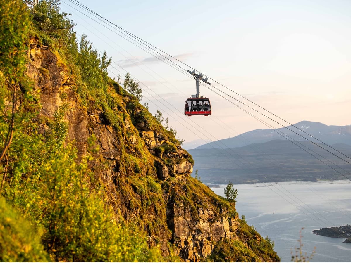 Fjellheisen Cable Car Round Trip with Time Slot photo 4