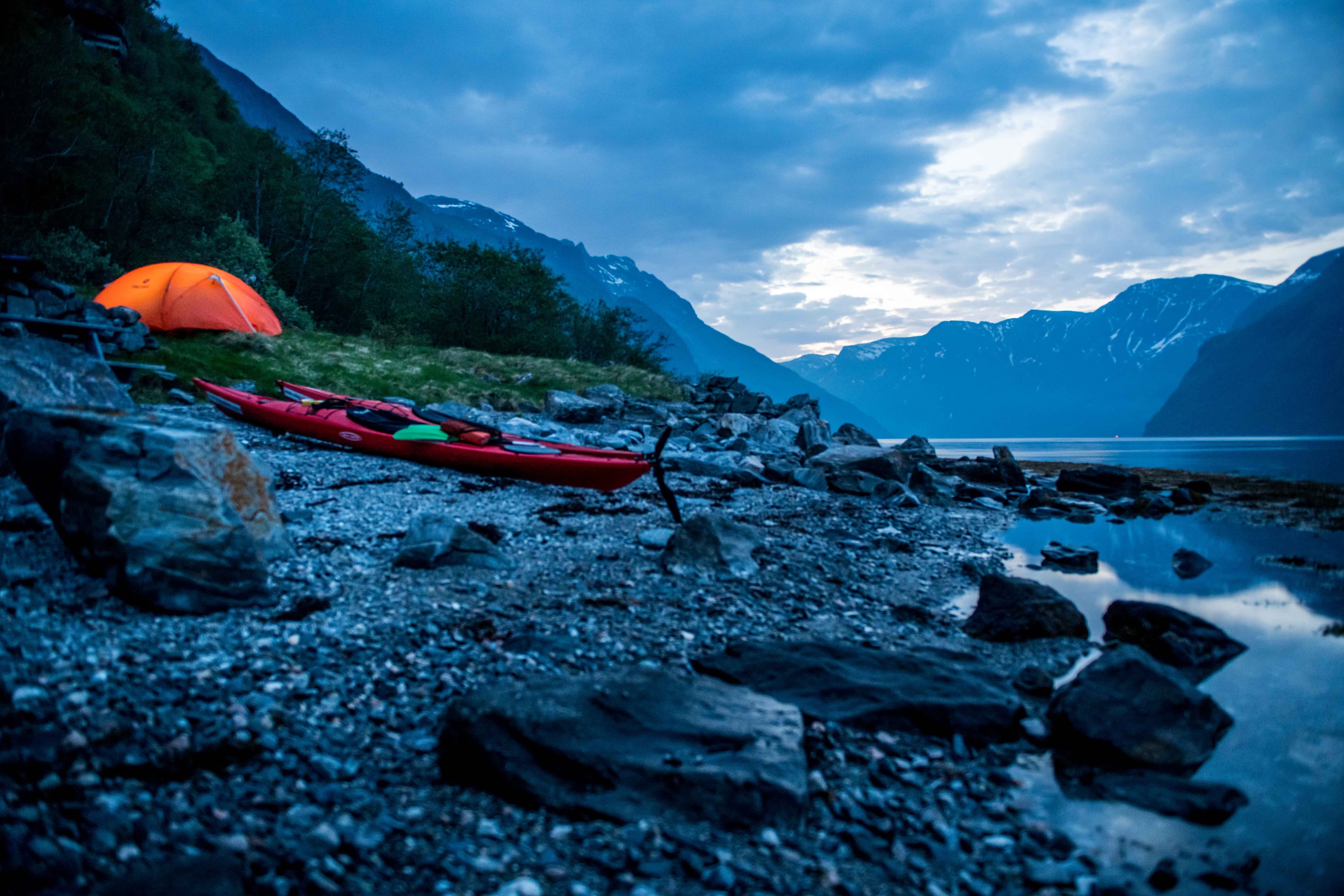 UNESCO Geirangerfjord - To-dagers kajakktur photo 3