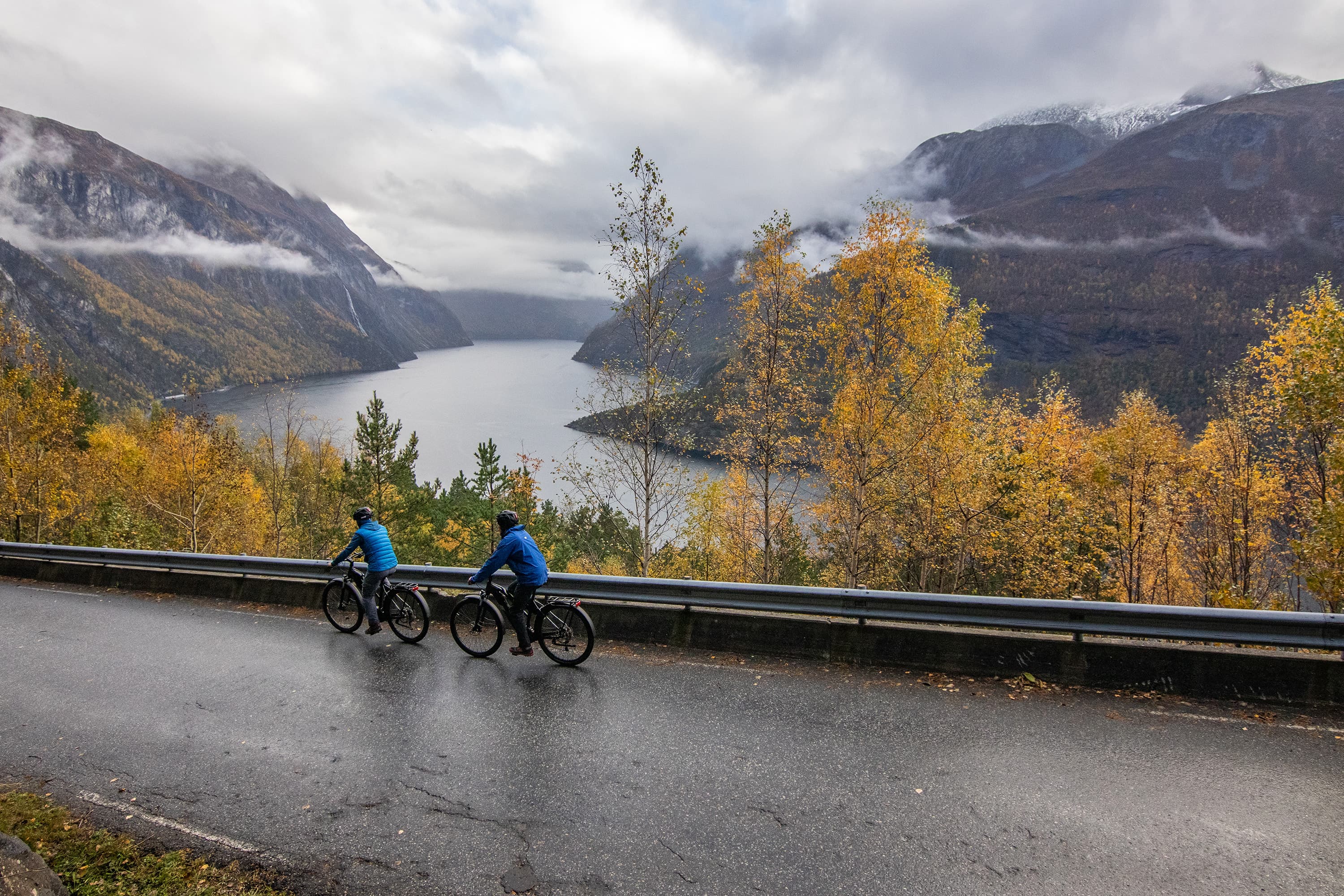 Sykkel og fjelltur i Valldal photo 2