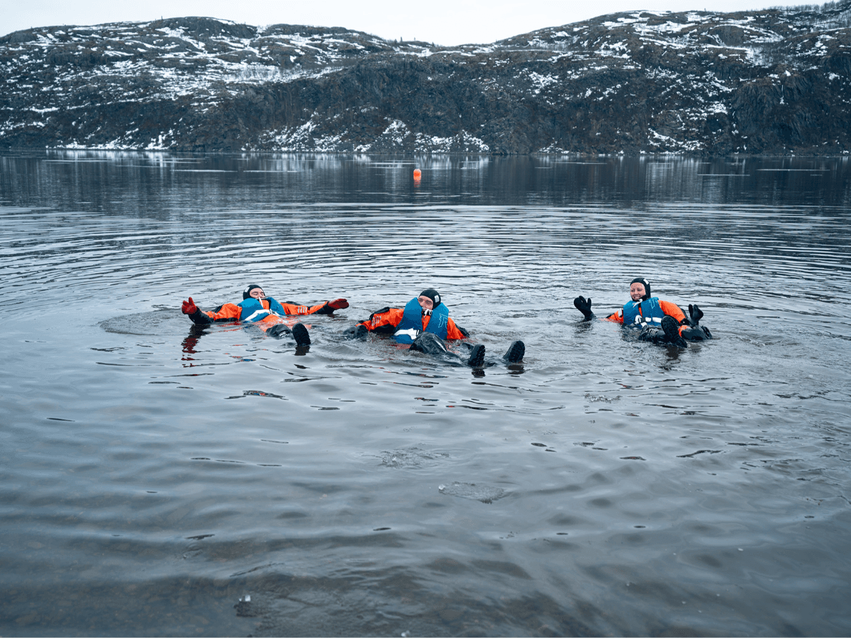 Baden in der Barentssee (Gruppen) photo 2
