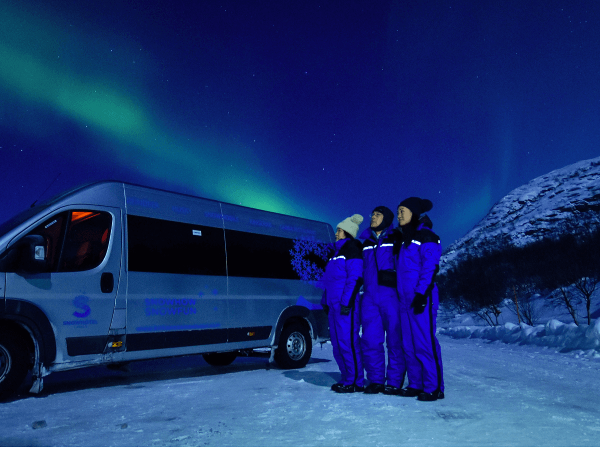Hunting the Northern Lights by Bus photo 2