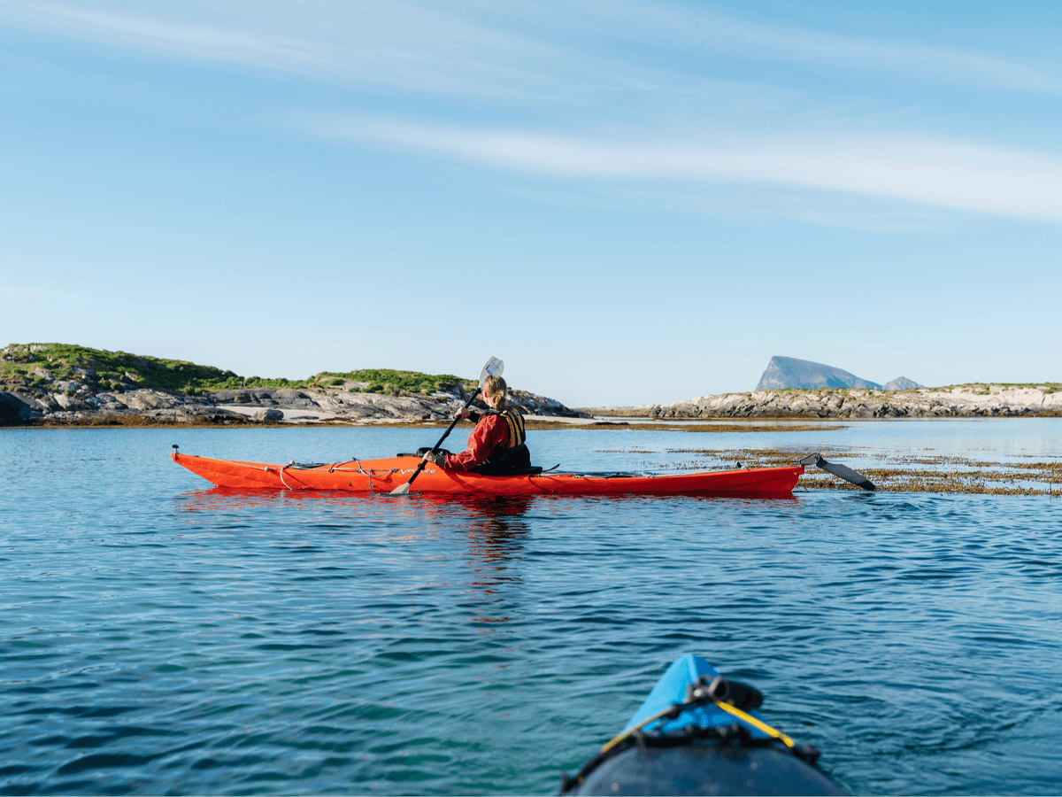 Sommarøy: Guided Sea Kayaking Afternoon Tour at Sommarøy photo 5